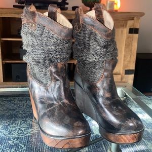 Very original funky boots from Bed Stu